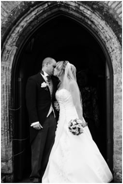 Wedding Singer, Wedding Singer UK, Marianne Lihannah, Gloucestershire